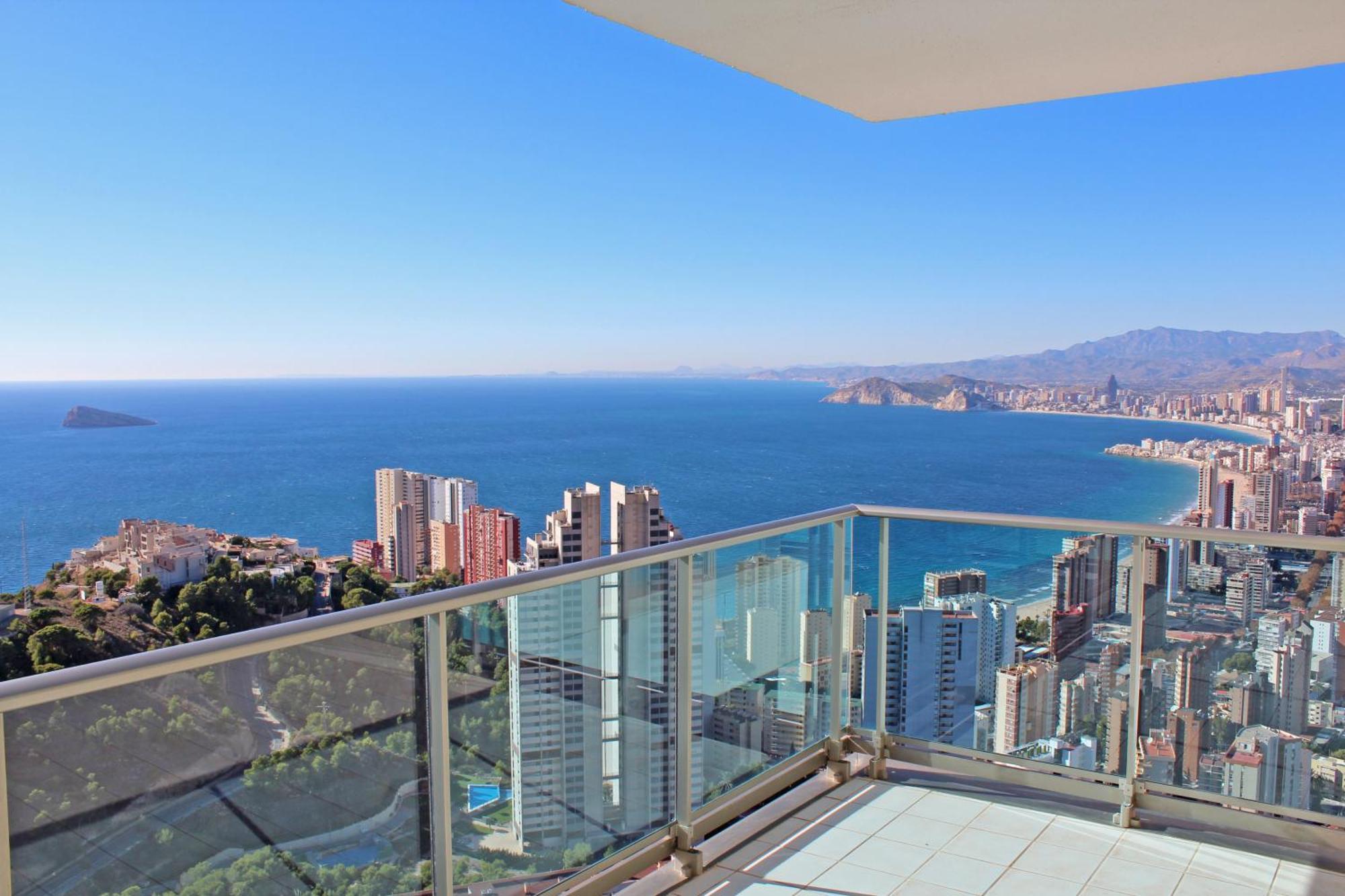 Apartamento 3 Dormitorios - Planta 41 Torre Lúgano Benidorm Habitación foto